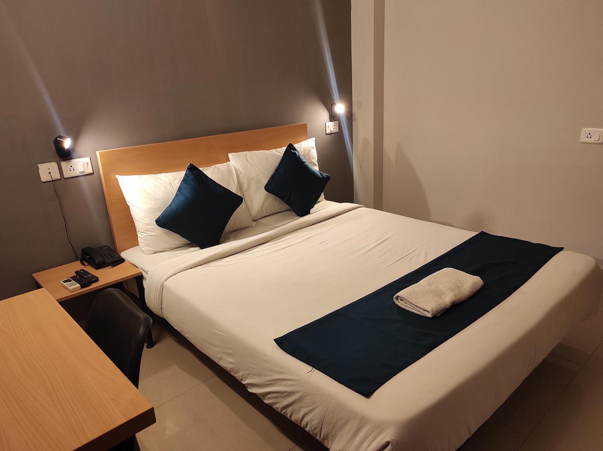 Crayons Hotel Τσενάι Δωμάτιο φωτογραφία